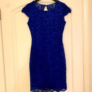 Upscale and Elegant Cocktail Dress! 💙